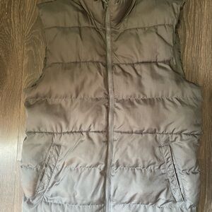 Old Navy Gray Puffer Vest